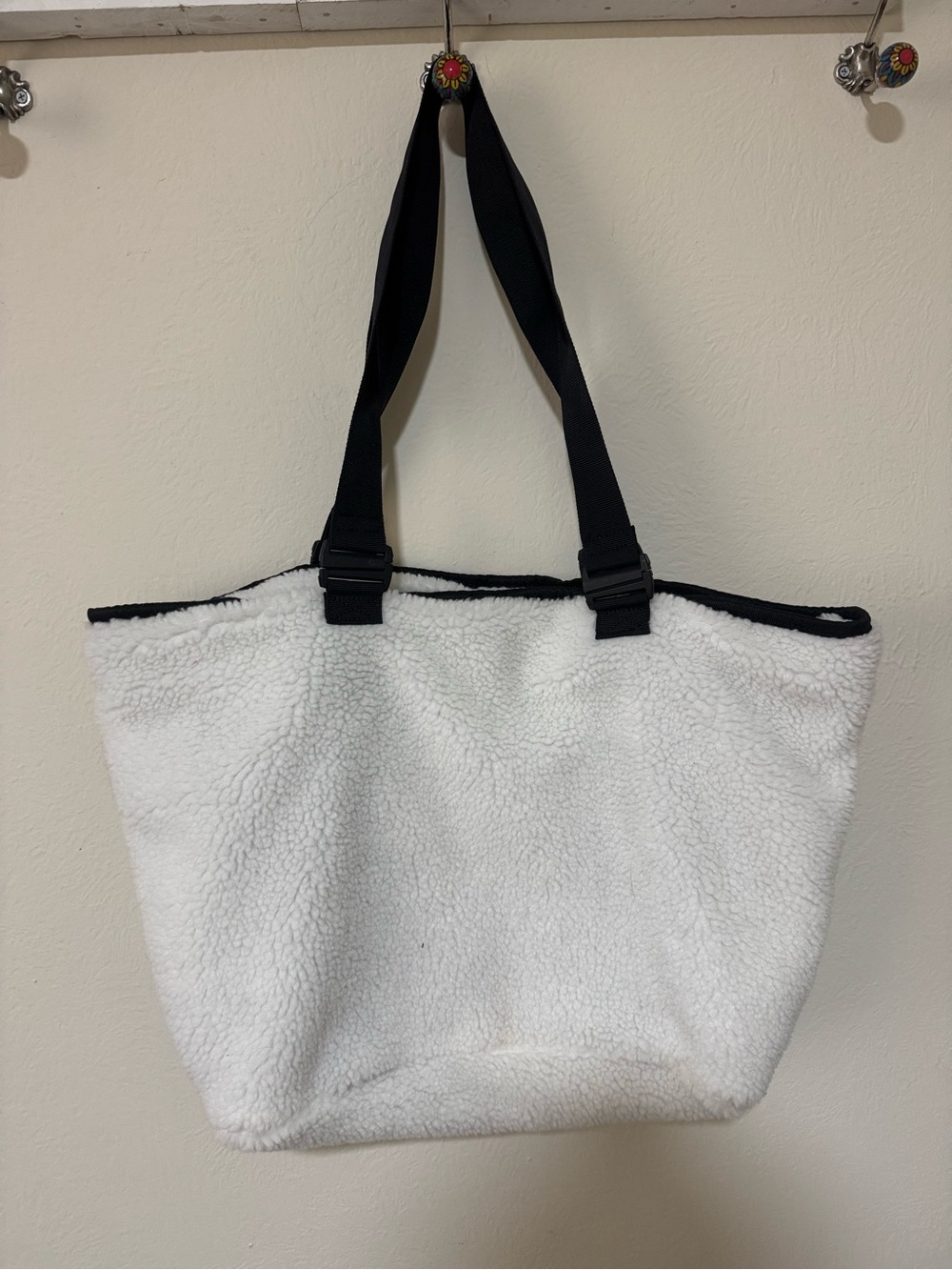 Reversible tote. White Sherpa Tote Bag with Black Straps